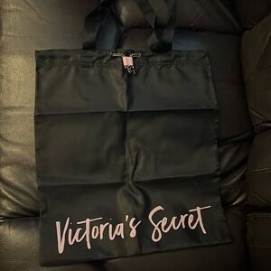 NWOT Victoria Secret Bag